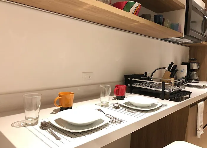 Modern Close To The Beach, Roof Pool And Fast Wifi Apartment