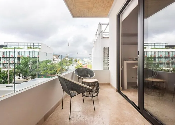 Modern Close To The Beach, Roof Pool And Fast Wifi Apartment